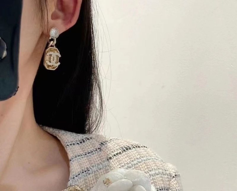 Ch**el earrings